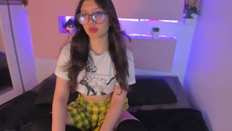   online show from February 2025 07:32:02 PM