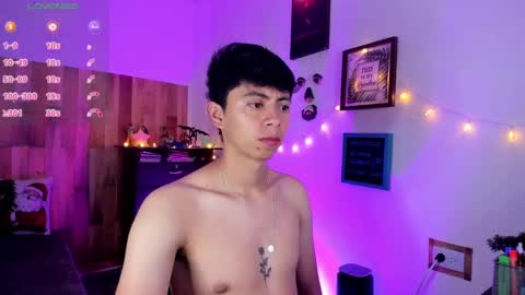Snapshot of andy_guez_11 chatting on December 2024 10:01:02 AM andy_guez_11 online show from December 2024 10:01:02 AM