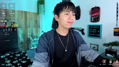 Snapshot of andy_guez_11 chatting on February 2025 11:43:02 AM andy_guez_11 online show from February 2025 11:43:02 AM