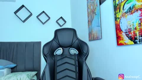 Snapshot of andy_walker_ chatting on September 2025 05:16:02 PM Andres online show from September 2025 05:16:02 PM