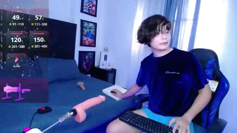 Snapshot of andyboy_19 chatting on October 2025 09:36:02 PM andy online show from October 2025 09:36:02 PM