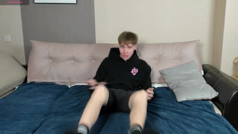 Mandy and Andy online show from October 2025 07:45:02 PM