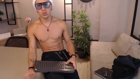 Andy Joy  online show from December 2024 03:11:02 PM