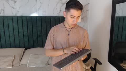 Andy Joy  online show from December 2024 12:33:02 PM