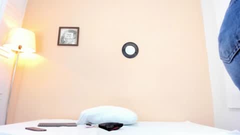 Andy  online show from September 2025 12:30:01 PM