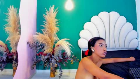 ANEE SAVAL online show from January 2025 06:10:01 PM