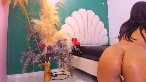 ANEE SAVAL online show from March 2025 06:32:01 PM
