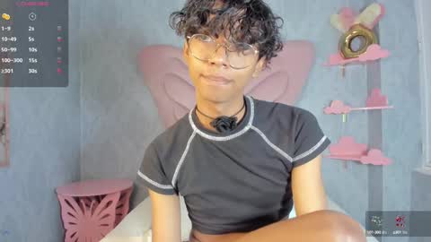   online show from February 2025 03:42:01 AM