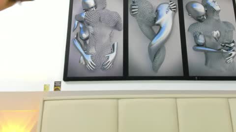 Angel online show from September 2025 03:30:02 AM