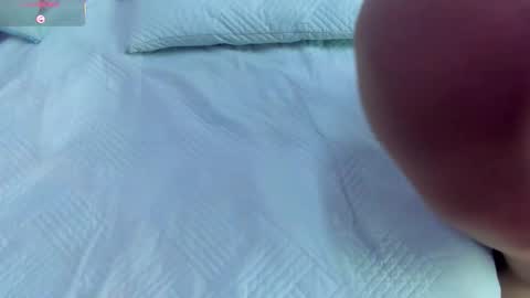 Snapshot of angel_avni chatting on October 2025 11:54:01 AM Angel online show from October 2025 11:54:01 AM