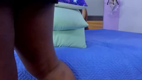 Snapshot of angel_avni chatting on October 2025 04:07:02 AM Angel online show from October 2025 04:07:02 AM