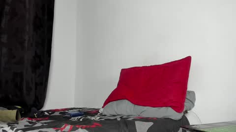 Snapshot of angel_damons_ chatting on December 2024 05:47:02 PM Angel Damons online show from December 2024 05:47:02 PM