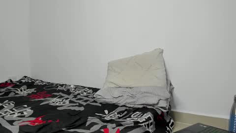 Snapshot of angel_damons_ chatting on February 2025 06:53:01 PM Angel Damons online show from February 2025 06:53:01 PM