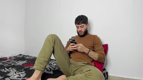 Snapshot of angel_damons_ chatting on March 2025 01:07:01 PM Angel Damons online show from March 2025 01:07:01 PM