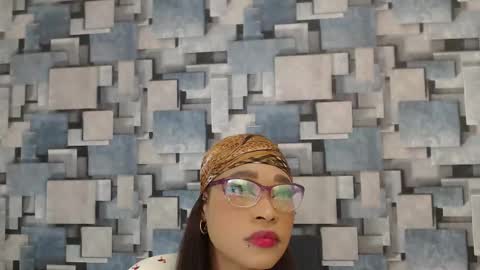 Snapshot of angel_dthroat chatting on December 2025 12:03:02 PM ANGHEL online show from December 2025 12:03:02 PM