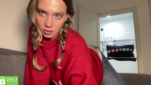 Snapshot of angel_from_sky chatting on December 2024 11:38:02 AM Greetings Jess online show from December 2024 11:38:02 AM