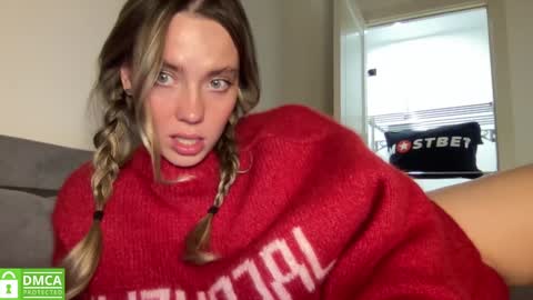 Snapshot of angel_from_sky chatting on December 2024 01:07:02 PM Greetings Jess online show from December 2024 01:07:02 PM
