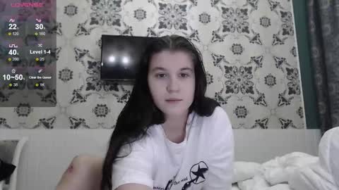 Snapshot of angel_gelya chatting on November 2025 04:40:02 PM Angel online show from November 2025 04:40:02 PM