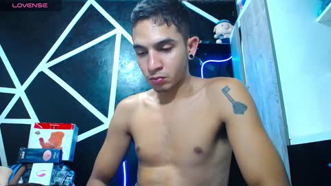Angel online show from February 2025 09:03:02 PM