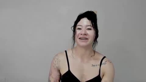 Snapshot of angel_martins chatting on October 2025 01:50:01 AM Angel online show from October 2025 01:50:01 AM