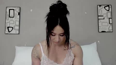 Snapshot of angel_martins chatting on November 2025 08:22:02 PM Angel online show from November 2025 08:22:02 PM