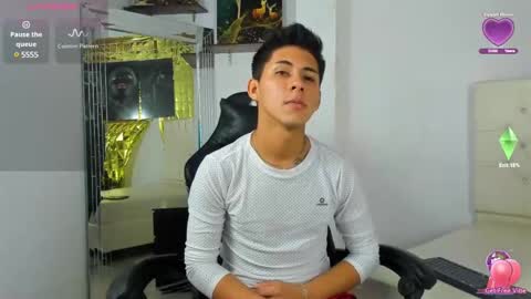 Angel Medina online show from March 2025 05:18:02 PM