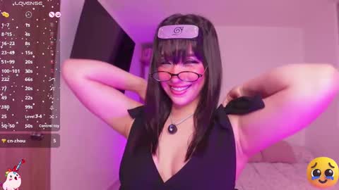 Snapshot of angel_rouse_1 chatting on October 2025 01:58:02 AM Angel online show from October 2025 01:58:02 AM