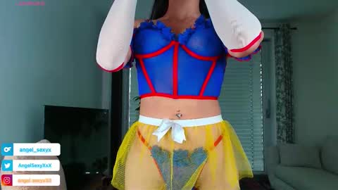 Snapshot of angel_sexyxxx chatting on October 2025 02:18:02 PM CALL ME ANGEL online show from October 2025 02:18:02 PM