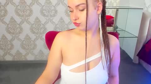 angela_coy online show from September 2025 07:45:02 AM