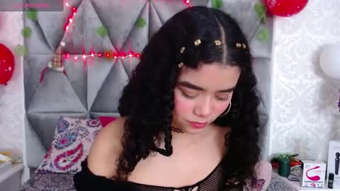 Snapshot of angela_lovee1 chatting on January 2025 12:52:02 PM Angela online show from January 2025 12:52:02 PM
