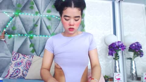 Snapshot of angela_lovee1 chatting on January 2025 01:00:02 PM Angela online show from January 2025 01:00:02 PM