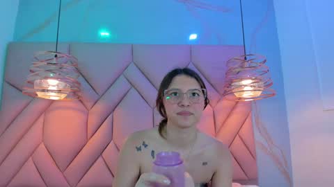ANGELA online show from January 2025 05:59:02 PM