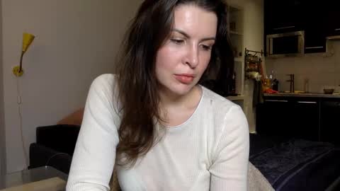 Angela online show from December 2024 08:29:01 PM