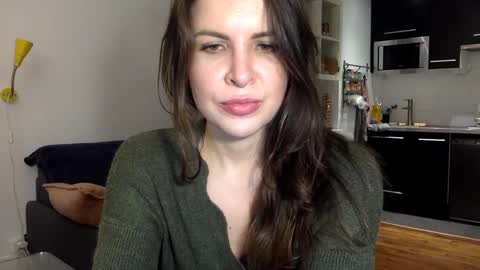 Angela online show from December 2024 08:05:01 PM