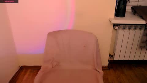 Snapshot of angelalice_ chatting on October 2025 11:41:02 AM Alice online show from October 2025 11:41:02 AM