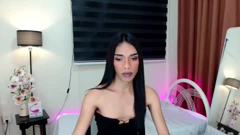 SENORITA online show from September 2025 11:33:02 AM