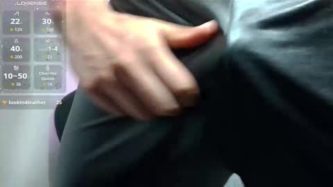 Snapshot of angelbianchi chatting on November 2025 09:03:01 PM Angel Bianchi online show from November 2025 09:03:01 PM