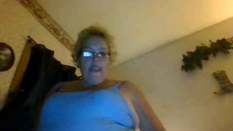 Angelbu online show from November 2025 11:10:01 AM