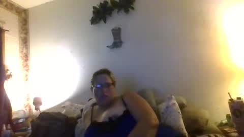 Angelbu online show from November 2025 09:42:02 AM