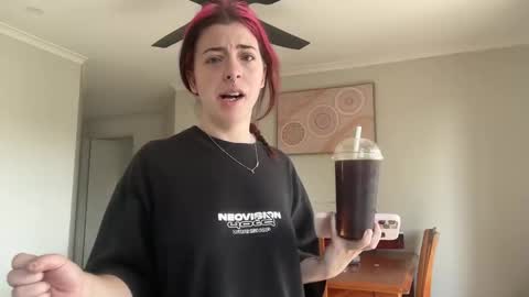venellope888 online show from February 2025 11:57:01 PM