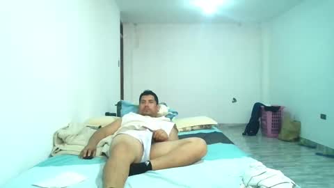 Snapshot of angeldavid90 chatting on September 2025 04:51:02 PM angeldavid90 online show from September 2025 04:51:02 PM