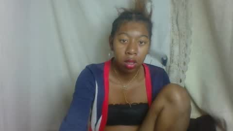 angelette93 online show from September 2025 11:43:02 AM