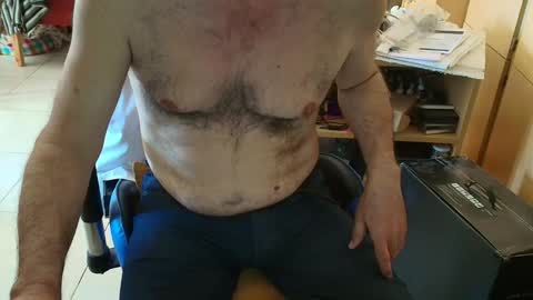 angelgarcia269 online show from November 2025 12:05:02 PM