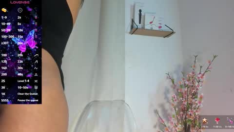Snapshot of angeli_sexi chatting on September 2025 12:43:01 AM Carolina online show from September 2025 12:43:01 AM
