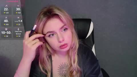 angelicablanch online show from October 2025 08:40:01 PM