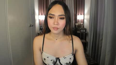 Snapshot of angelicajones69 chatting on November 2025 10:42:02 PM SweetAngelica online show from November 2025 10:42:02 PM