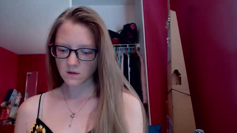 AngelicAngel online show from September 2025 05:07:01 PM