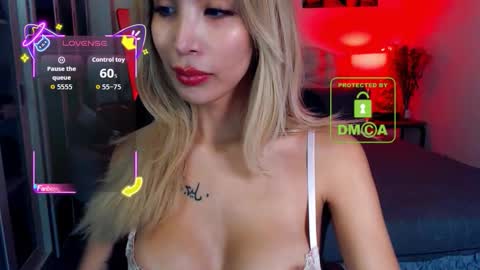 Snapshot of angelicface143 chatting on October 2025 03:37:01 AM Angel Shigeto online show from October 2025 03:37:01 AM