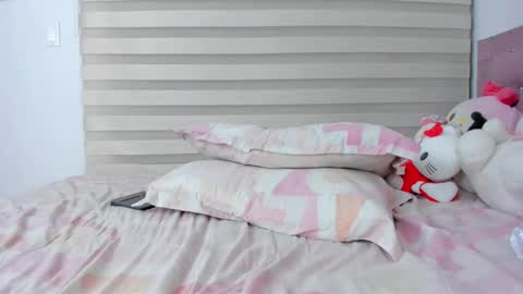 Snapshot of angeliitaa chatting on February 2025 02:06:01 AM   angelita   online show from February 2025 02:06:01 AM