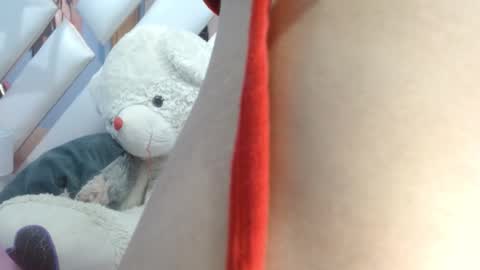 Snapshot of angelina_ny chatting on November 2025 01:54:02 PM ANGELINA online show from November 2025 01:54:02 PM